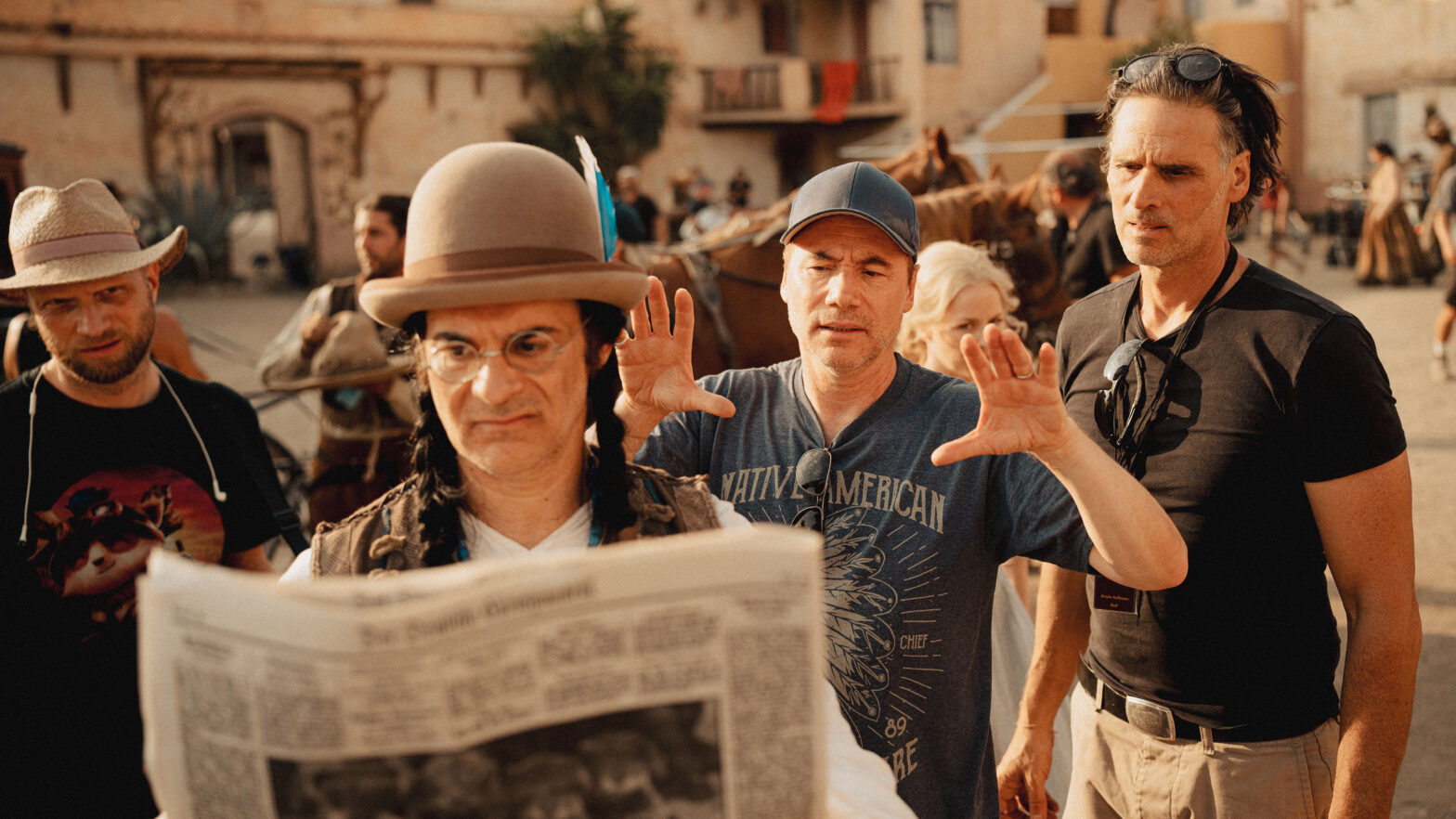 Manitu fährt bergauf Kanu: Eine literarische Miniatur zu Popkultur, Erinnerung und Rekordfilm